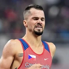 Jakub Holuša